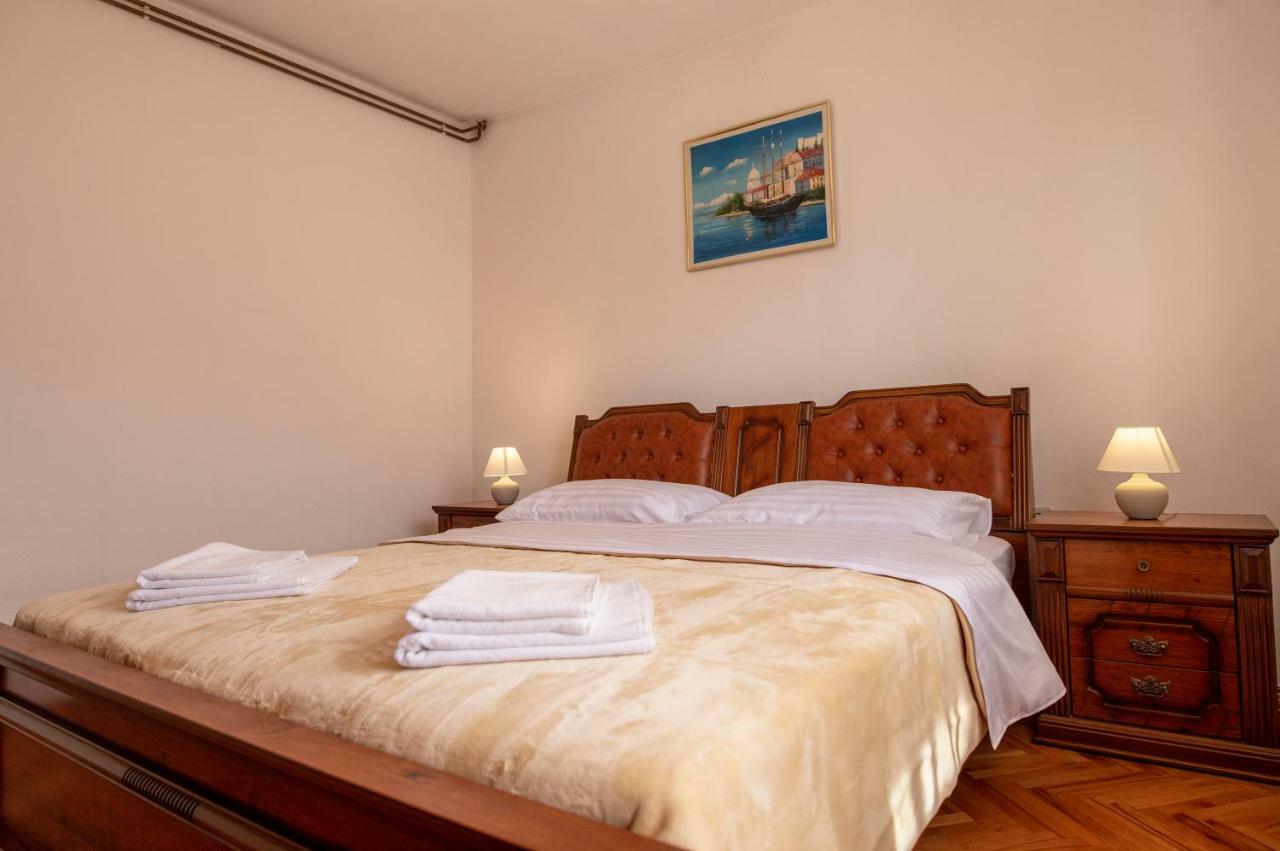 Family Silver Apartment Sibenik Exterior photo