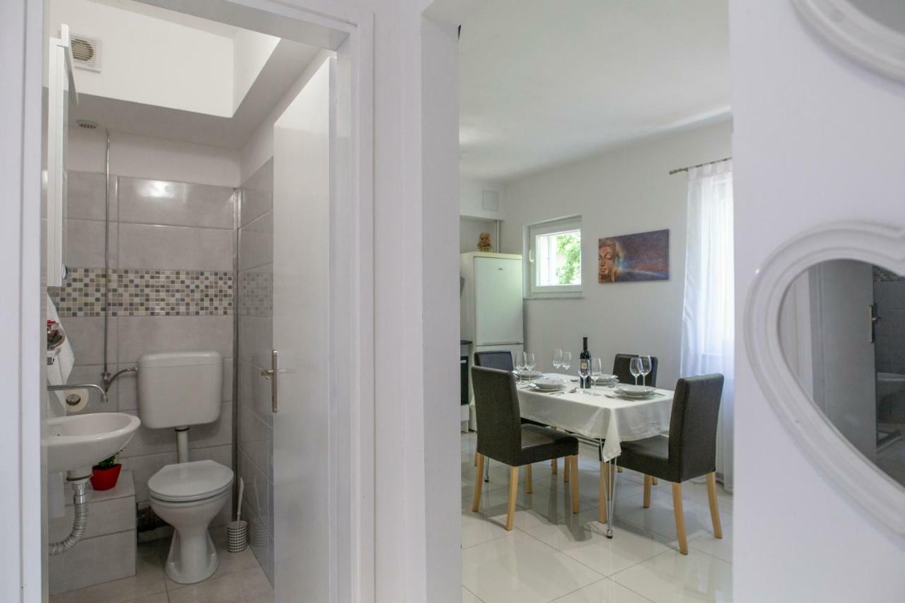 Family Silver Apartment Sibenik Exterior photo